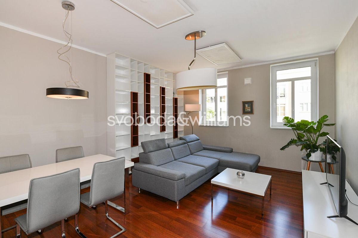 Prodej bytu 2+kk 68 m²
